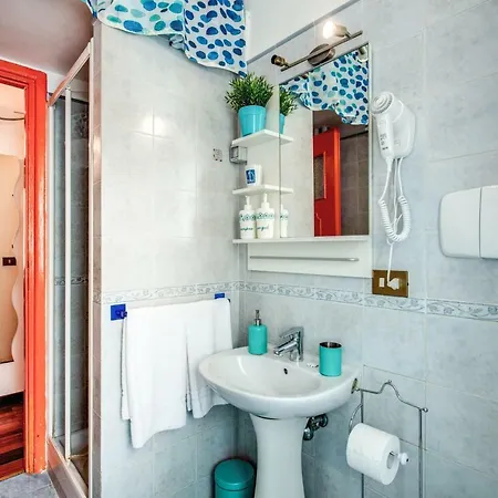 Apartment Re Di Holidays *